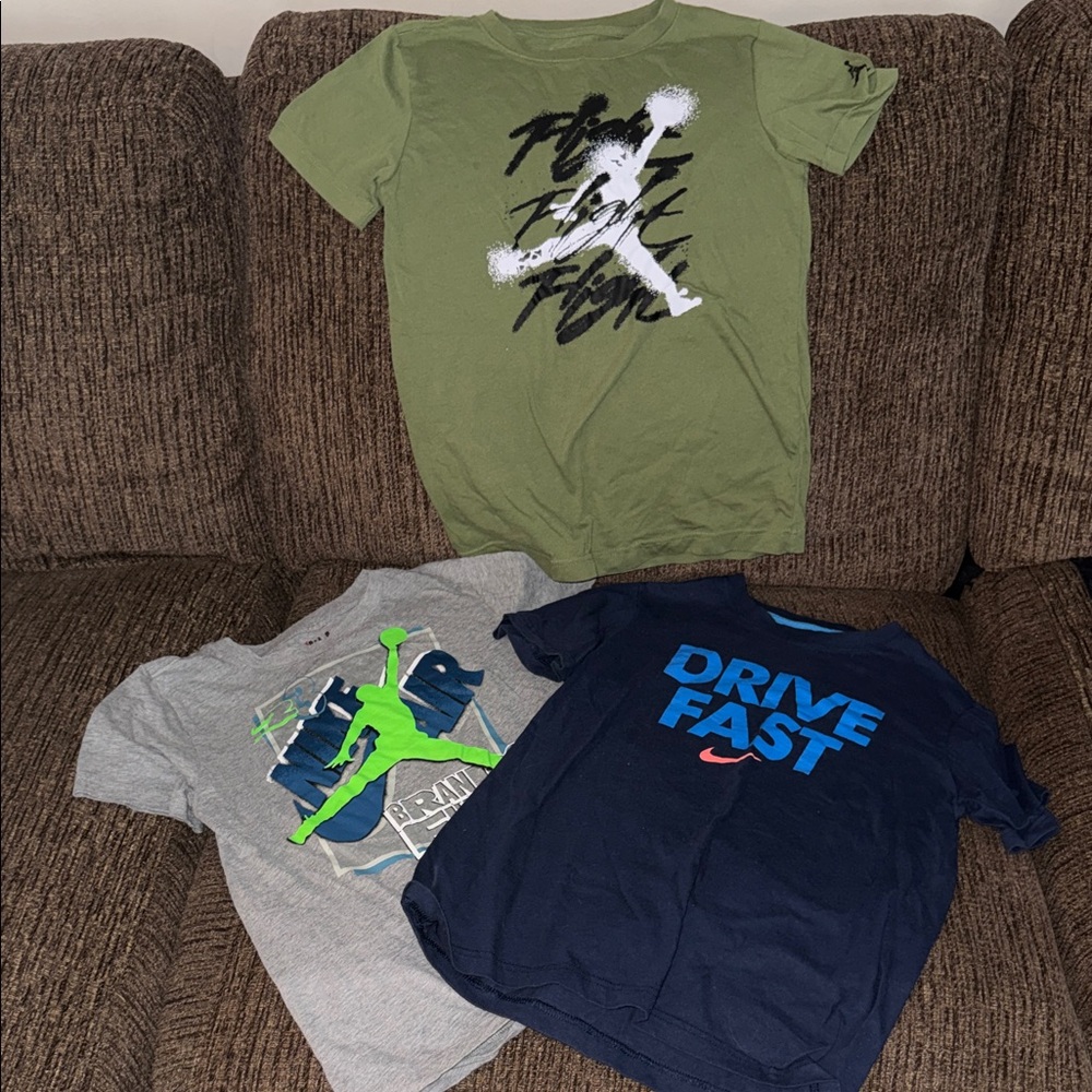 Nike Kids' T-Shirt bundles